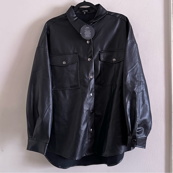 NWT Mittoshop Faux Leather Shacket SIZE large - Picture 3 of 6